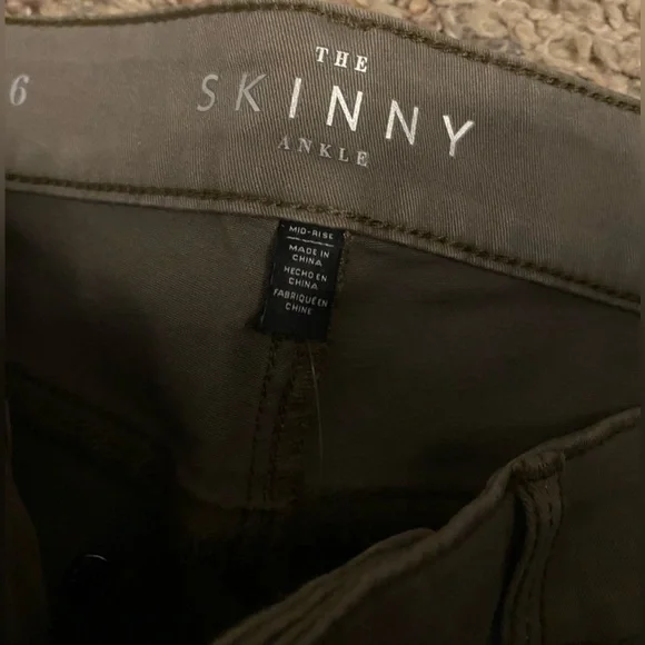 WHBM Women’s Olive Skinny Ankle Jeans Size 6 - Picture 5 of 8